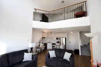 Welcome Home! 2 Bedroom 2 Bathroom Top Floor Unit For Rent in the Hamptons, Edmonton. Featuring uniq...