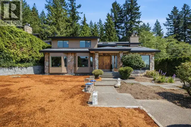 2008 BLAIRVIEW AVENUE North Vancouver, British Columbia in Houses for Sale in North Shore - Image 40