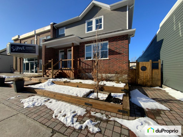 850 000$ - Duplex à vendre à Chambly dans Maisons à vendre  à Longueuil/Rive Sud - Image 2