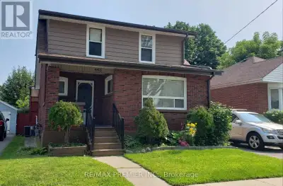 443 ADELAIDE AVENUE W Oshawa (McLaughlin), Ontario