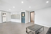 Brockton Apartments are very conveniently located at 250 Lake St in St Catharines. The building offe... (image 3)