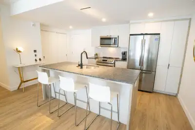 LE DIVIN -- PROMOTION 1 MOIS GRATUIT ! Appartement de style condo 4 1/2 (2 chambres) à louer Beaupor...