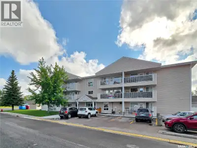 Beautifully updated 1-bedroom, 1-bathroom condo tucked away on a quiet cul-de-sac. This well-maintai...