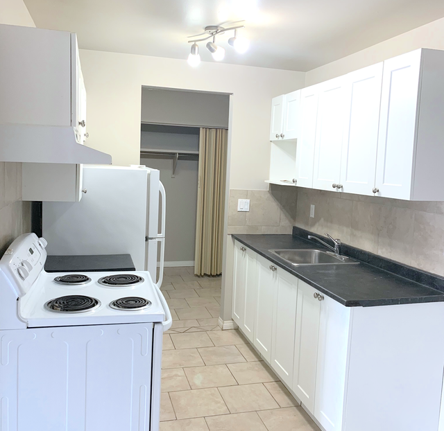 Canora Apartment For Rent | Rundvall Manor Apartments | Long Term ...