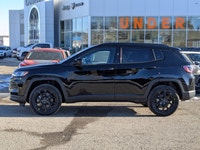 This Jeep Compass has a trusty Intercooled Turbo Regular Unleaded I-4 2.0 L/122 engine powering this... (image 4)
