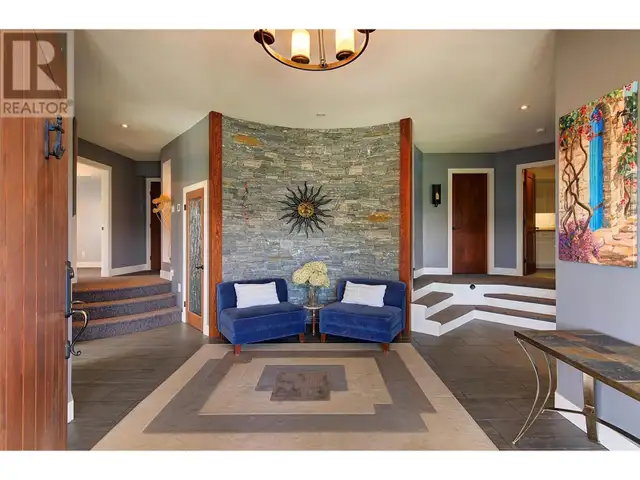 5824 Columbia Avenue Peachland, British Columbia in Houses for Sale in Penticton - Image 12