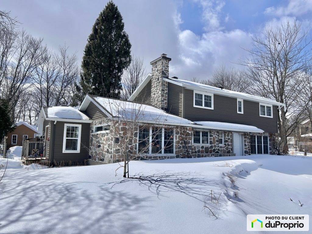 $879,000 - 2 Storey for sale in Loretteville — photo 1
