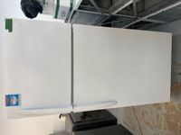 8155-Réfrigérateur Electrolux blanc congélateur haut top freezer