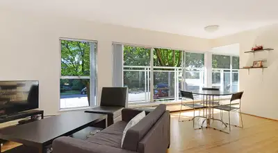 Bellevue Towers - 1 Bedroom Apartment for Rent