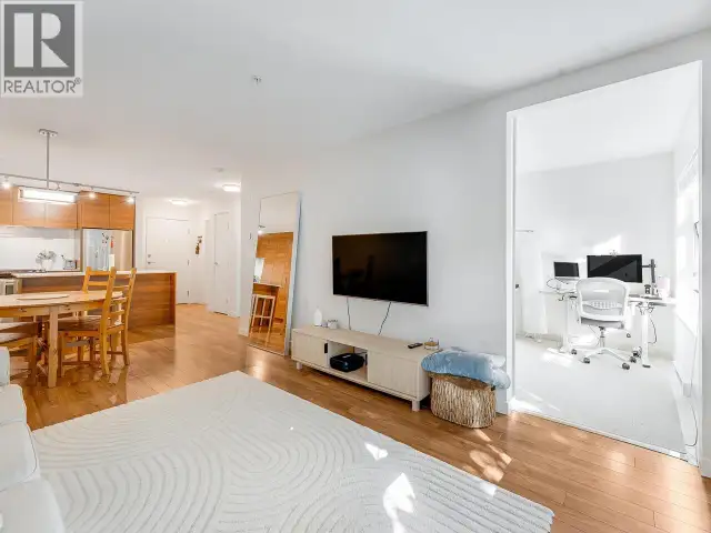 313 1677 LLOYD AVENUE North Vancouver, British Columbia in Houses for Sale in North Shore - Image 11