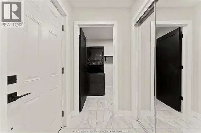 1923 GEORGE AVENUE Unit# 1 Windsor, Ontario in Long Term Rentals in Windsor Region - Image 4