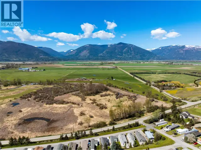 305 KOOTENAY RIVER Road Creston, British Columbia in Land for Sale in Nelson - Image 17