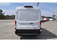 MID ROOF TRANSIT, FACTORY SPECS: 12V FRONT POWER OUTLET(S) 250 AMPS ALTERNATOR 3-POINT FRONT SEATBEL... (image 7)