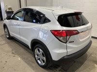 Le Honda HR-V 2021 LX MAGS CAMERA RECUL A/C CRUISE BLUETOOTH offert chez AutoStudio 72 à Mirabel pro... (image 1)