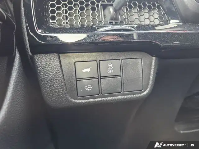 2024 Honda CR-V Hybrid Touring AWD | Apple Car Play | Android in Cars & Trucks in Ottawa - Image 31