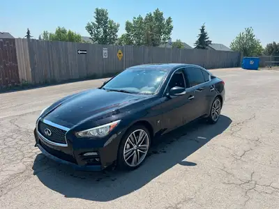 2014 Infiniti Q50S AWD No Accidents, Low km V6 3.7 Active status Finance available Navi Back up came...
