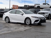 Check out this 2024 Toyota Camry SE. Its Automatic transmission and Regular Unleaded I-4 2.5 L/152 e... (image 1)