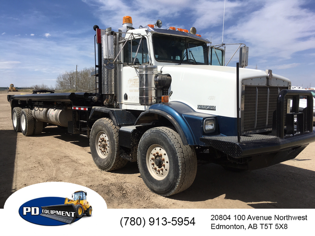 1997 Kenworth TA TA Bed Truck in Heavy Trucks in St. Albert - Image 2