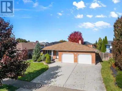 Situated in the heart of Mount Carmel, this custom-built, solid-brick backsplit offers an impressive...