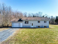 Homes for Sale in morrisburg, Ontario $499,900