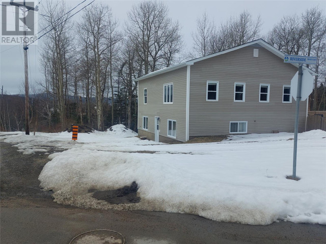 1 Riverside Street E Glovertown, Newfoundland & Labrador in Houses for Sale in Gander - Image 3