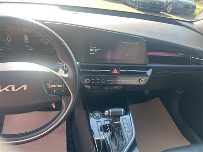 2023 Kia Niro EX Premium - Sunroof - Power Liftgate, View more