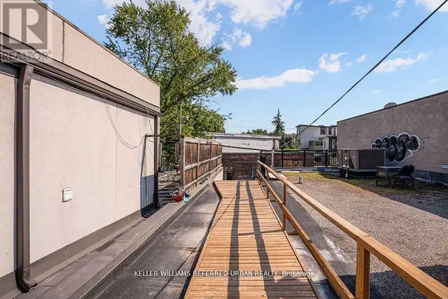 499 DANFORTH AVENUE Toronto (North Riverdale), Ontario in Commercial & Office Space for Rent in City of Toronto - Image 17