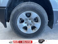 3.6L Gas/Electric V6. 8 Speed Auto w/OD. 5.7 Foot Box. 3.55 Rear Axle Ratio. Bridgestone Dueler H/T... (image 8)