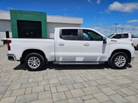 Kijiji Safety Equipment Daytime Running Lamps with automatic exterior lamp control OnStar and Chevro... (image 3)