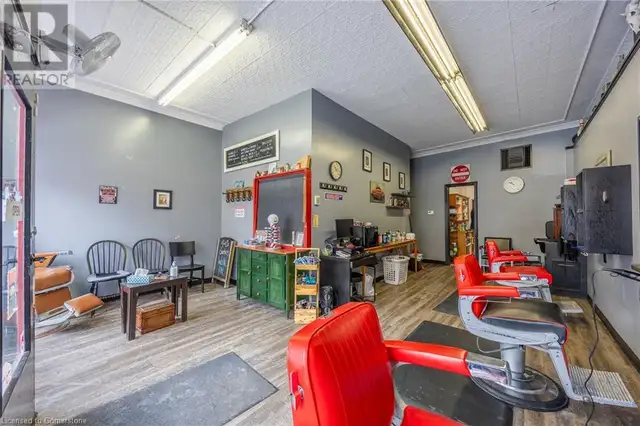 10 MAIN Street N Hagersville, Ontario62863787245187121