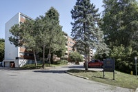 The Laurentian offers everything you need for comfortable city living.Ideally located at 525 St. Law... (image 4)