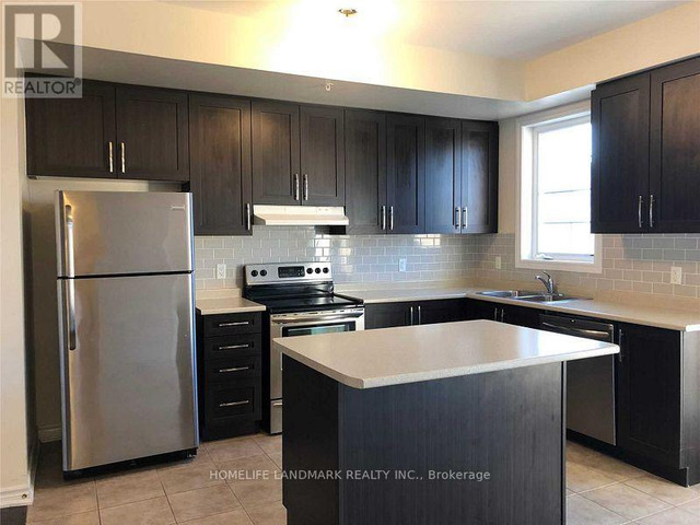 40 CATHEDRAL HIGH STREET Markham (Cathedraltown), Ontario in Long Term Rentals in Markham / York Region - Image 4