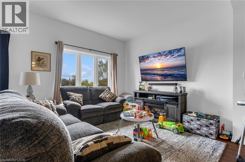 4879 CONNOR Drive Beamsville, Ontario 4
