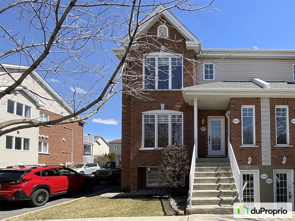 $395,000 - Condominium for sale in Longueuil (Vieux-Longueuil) — photo 1