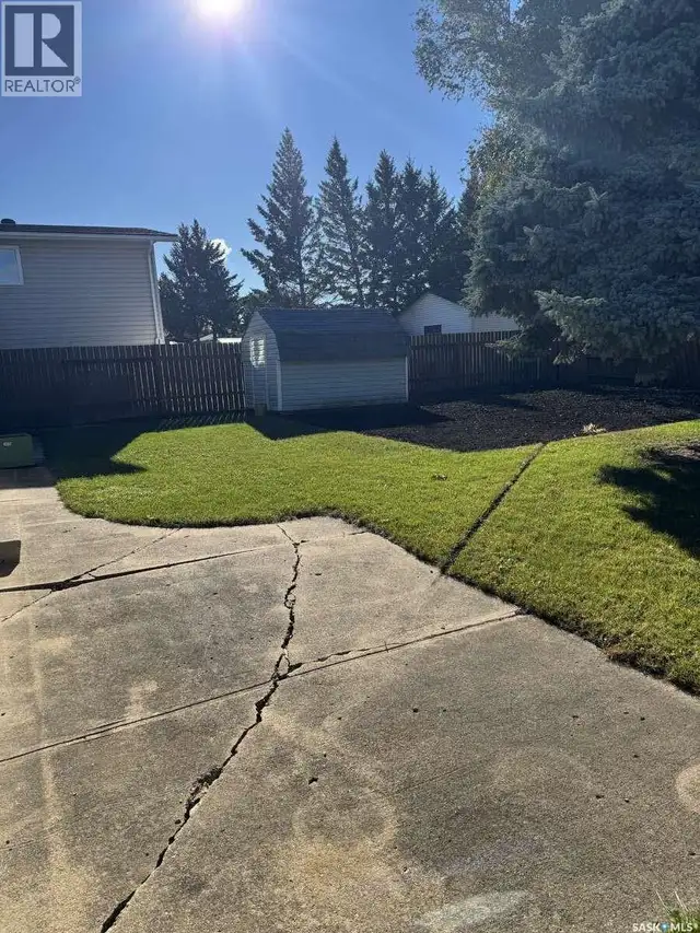 58 Stewart CRESCENT Yorkton, Saskatchewan in Houses for Sale in Regina - Image 38