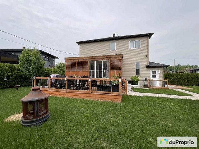 $945,000 - Intergenerational for sale in St-Paul — photo 3