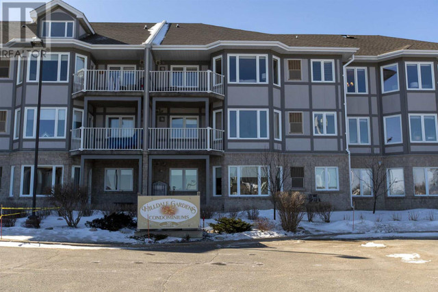 211 315 Hilldale RD Thunder Bay, Ontario in Condos for Sale in Thunder Bay - Image 2