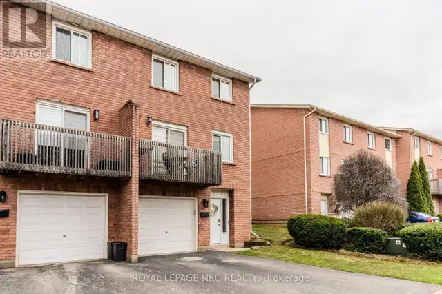 18 - 29 HERITAGE DRIVE Hamilton (Stoney Creek), Ontario62863794227073121