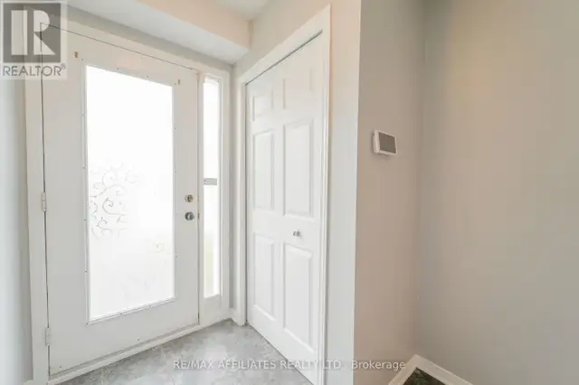 243 MONTEREY DRIVE Ottawa, Ontario63005672342145122