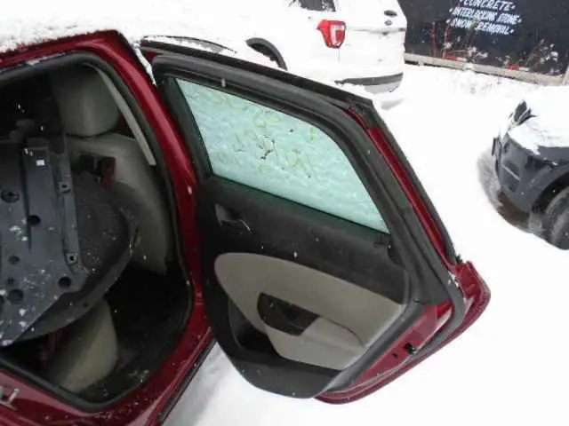 2016 Buick Verano Base in Cars & Trucks in Barrie - Image 20