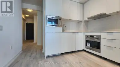 S1401 - 8 OLYMPIC GARDEN DRIVE Toronto (Newtonbrook East), Ontar
