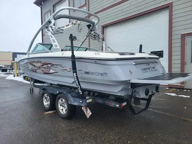 2006 Mastercraft XSTAR FINANCING AVAILABLE in Powerboats & Motorboats in Kelowna - Image 27