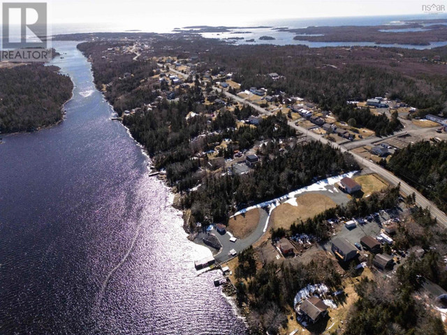 1180 Terence Bay Road Whites Lake, Nova Scotia in Houses for Sale in City of Halifax - Image 2