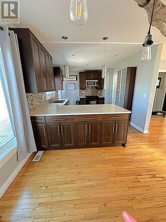 5326 C&E Trail Lacombe, Alberta in Houses for Sale in Red Deer - Image 4
