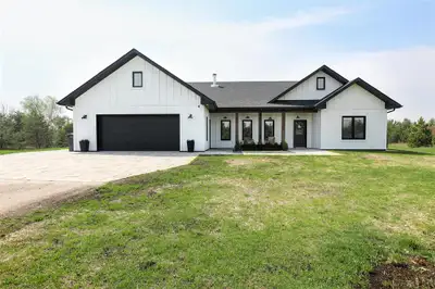 MLS #202510684 Welcome to this beautiful 3-bedroom, 2-bathroom home on the edge of peaceful Marchand...