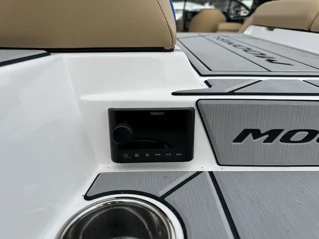 2024 Moomba Makai in Powerboats & Motorboats in Edmonton - Image 18