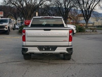 2022 Chevrolet Silverado 1500 RST 5.3L Built for performance and comfort in one capable package, thi... (image 5)