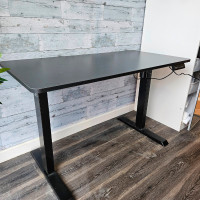 FREE DELIVERY Sit stand desk 47 x 24inches