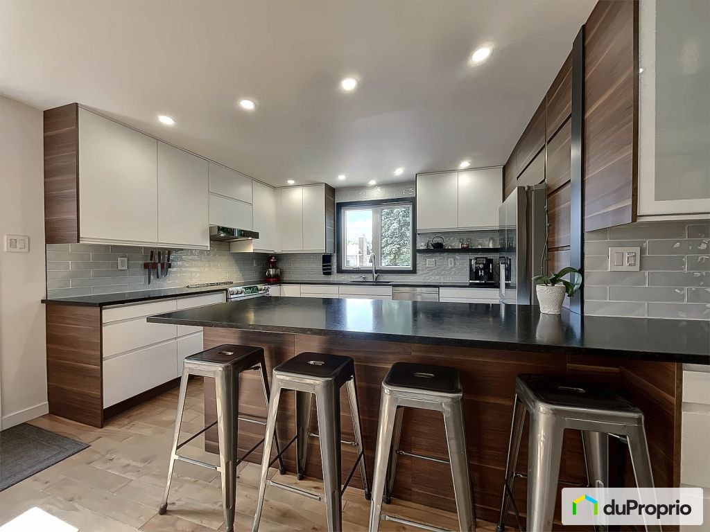 $715,000 - 2 Storey for sale in Charlesbourg — photo 3