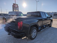 Come finance this vehicle with us. Apply on our website stonebridgeauto.com 2022 GMC Sierra Denali C... (image 3)